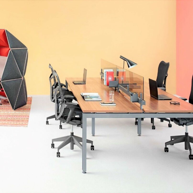 Herman Miller Mirra 2 butterfly