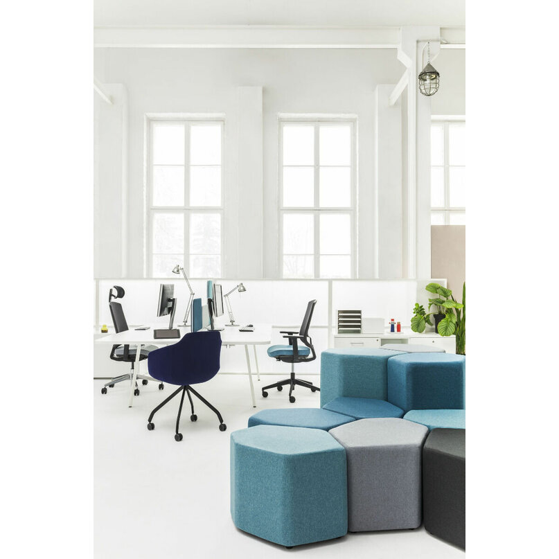 Taburetka / Pouf Bazalto